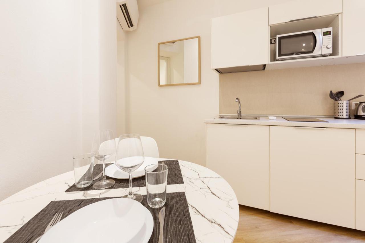 Top Accommodations In The Heart Of Milano! Dış mekan fotoğraf